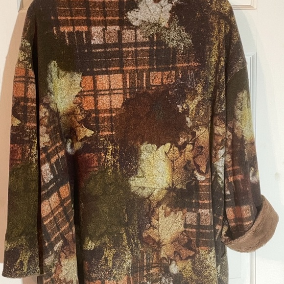 Trisha Tyler Mix Print Contrast Faux Fur Cowl Neck Tunic Sweater. Size 3X - Picture 2 of 11